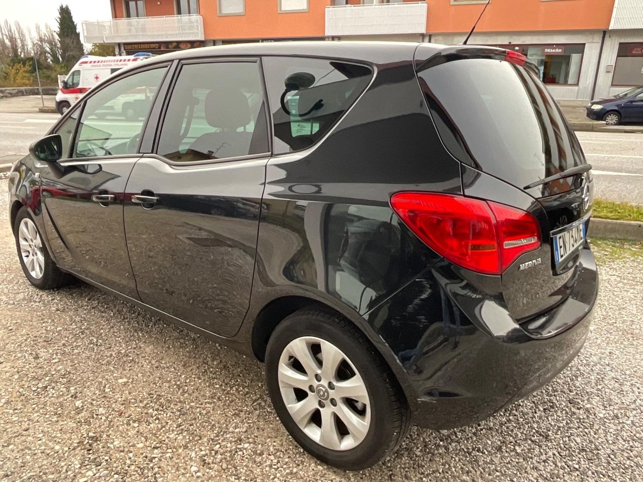 Opel Meriva 1.4 100CV Cosmo