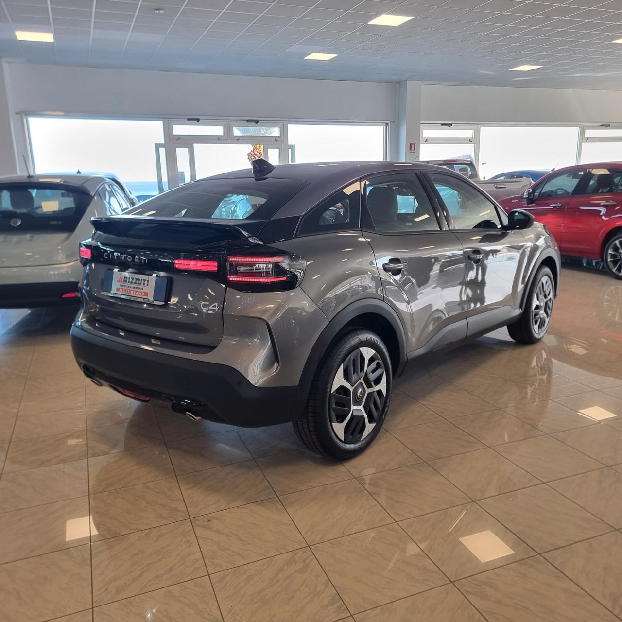 CITROEN C4 PLUS 1.2 BZ 130cv/96kw EAT8 cambio automatico