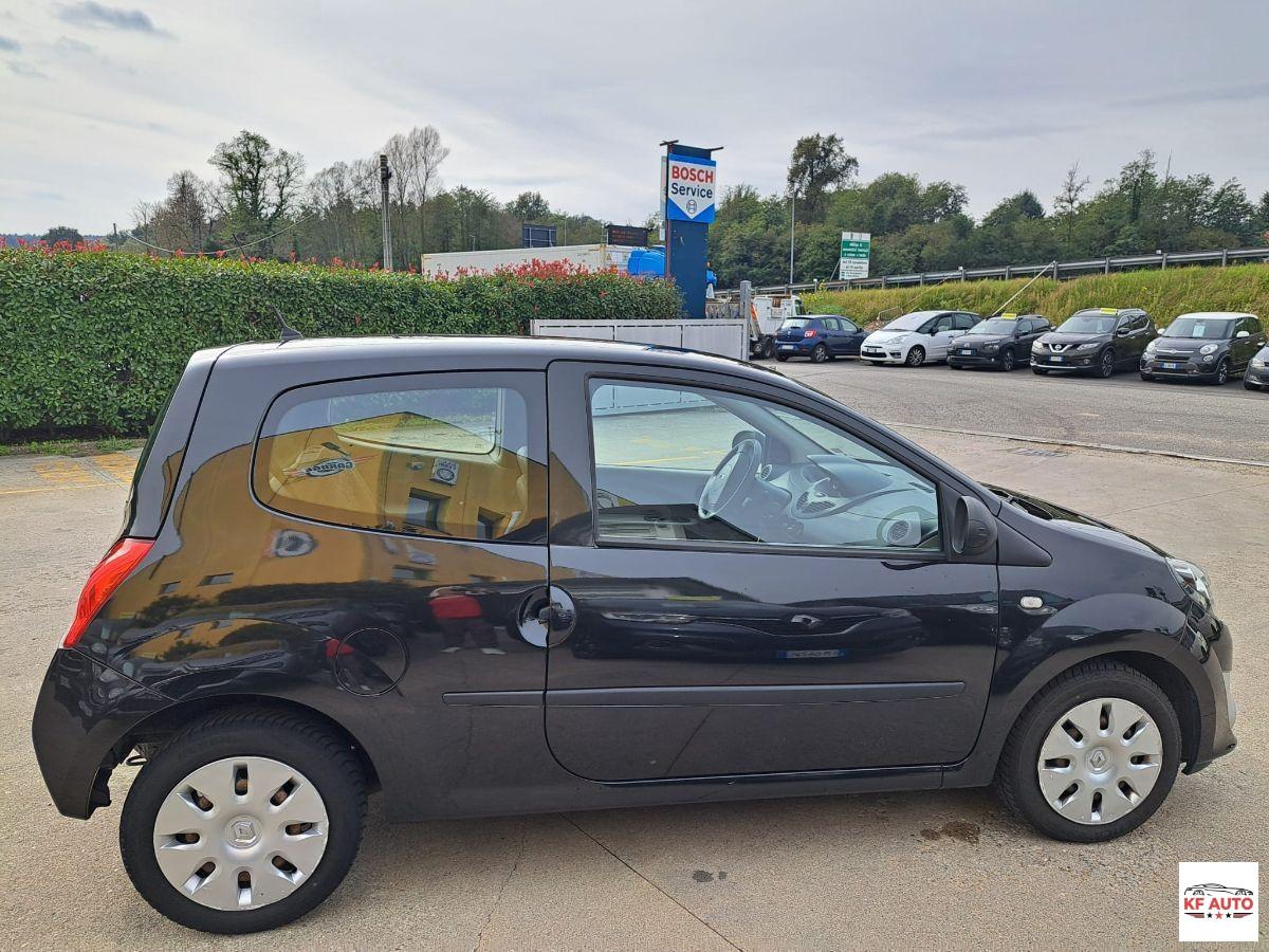 RENAULT - Twingo - 1.2 16V Dynamique