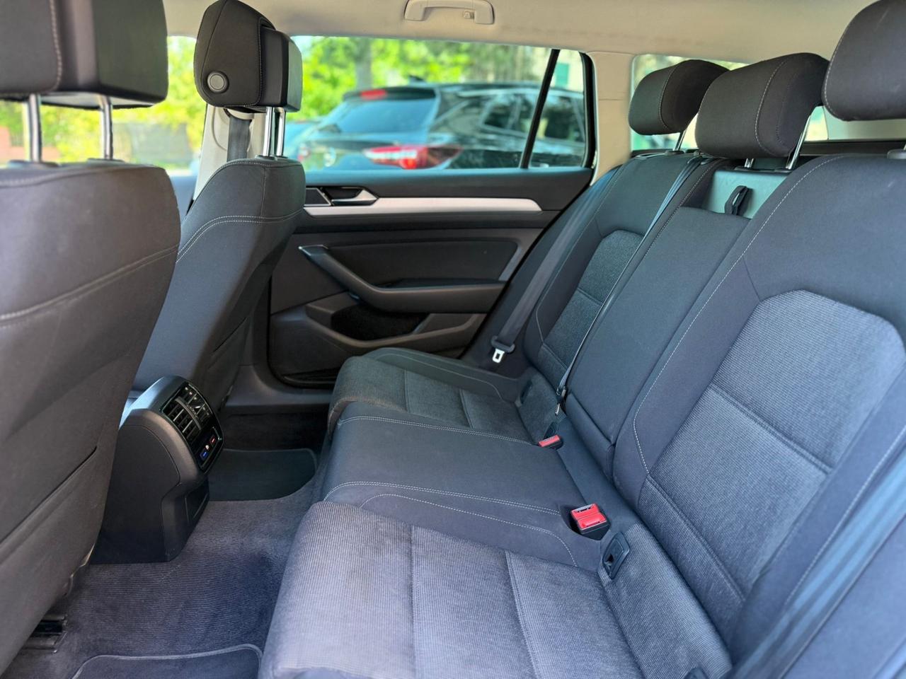 Volkswagen Passat Variant 1.6 TDI Trendline BlueMotion Technology