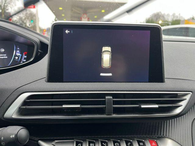 PEUGEOT 3008 1.5 BlueHDi 130 S&S Business