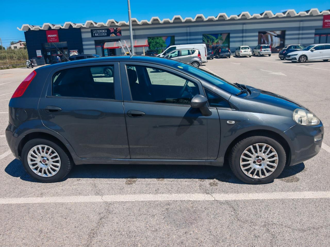 Fiat Punto 1.3 MJT 5p 75cv unico prop, ok neopatentati.