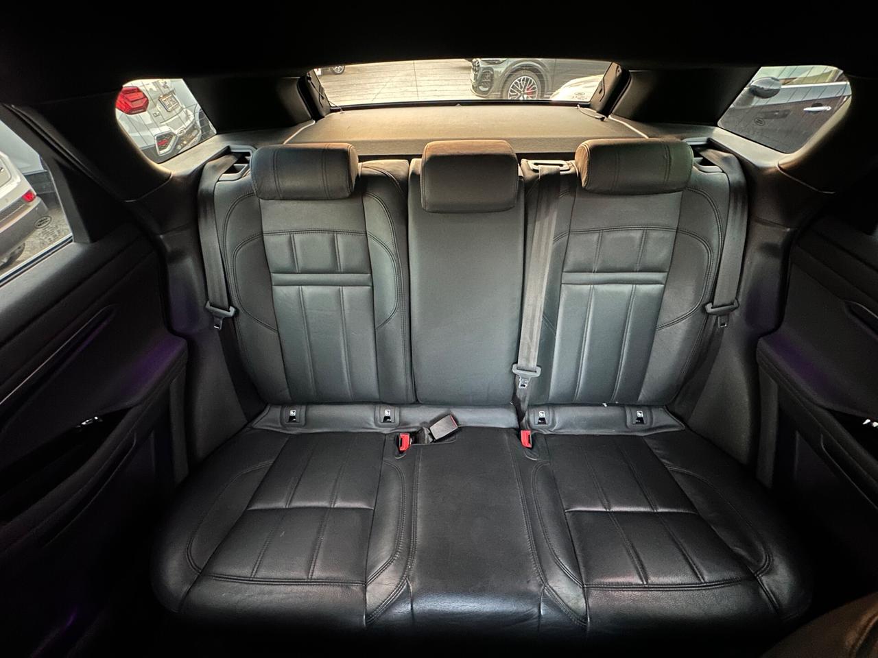 Land Rover Range Evoque 2.0D I4-L.Flw 150 CV AWD Auto R-Dynamic