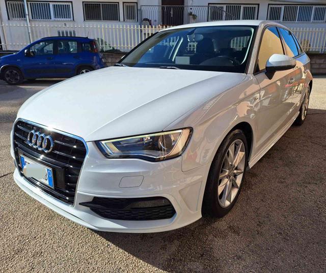 AUDI A3 SPB 2.0 TDI Attraction S - Line