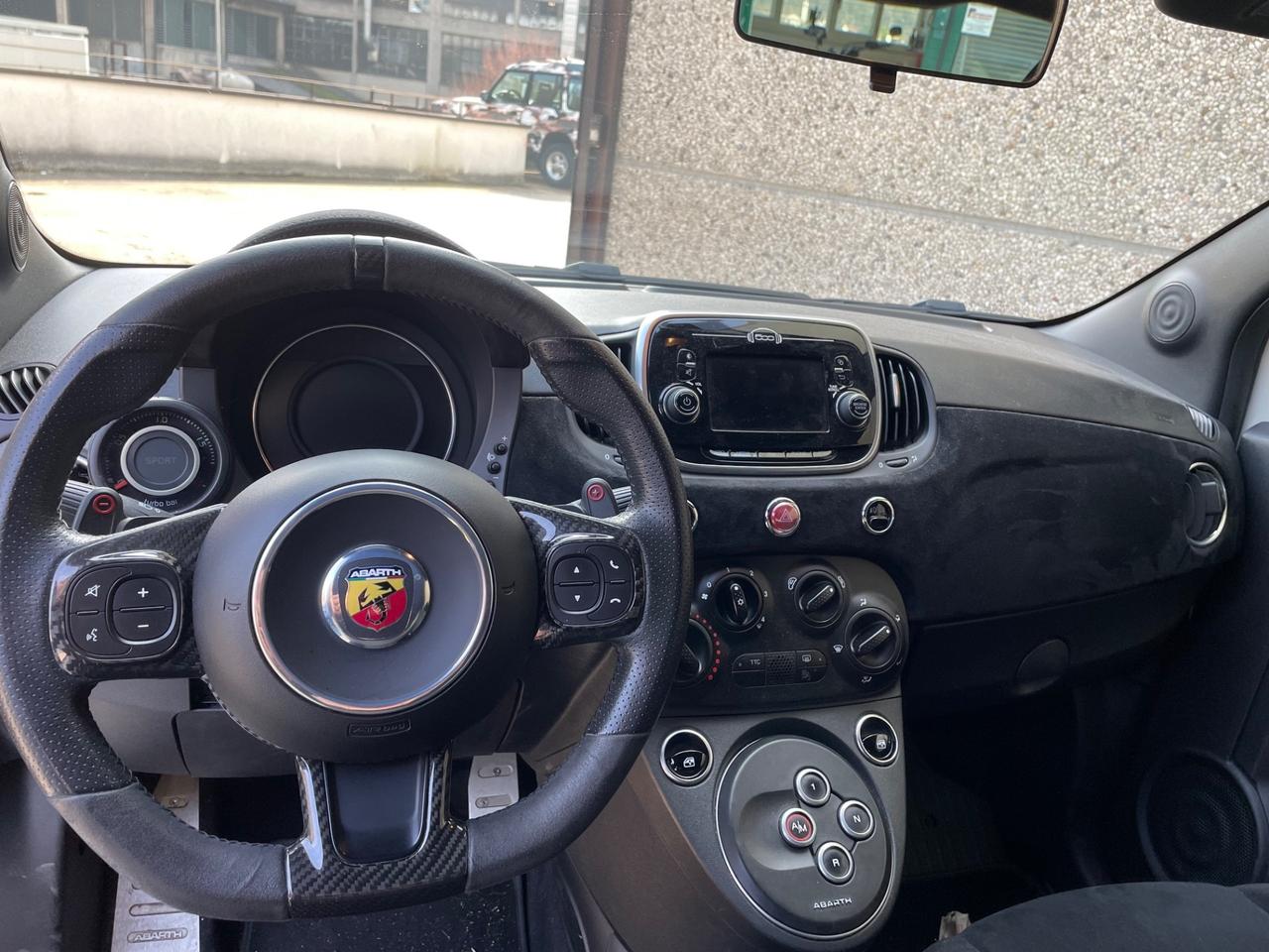 Abarth 595 1.4 Turbo T-Jet 180 CV Competizione