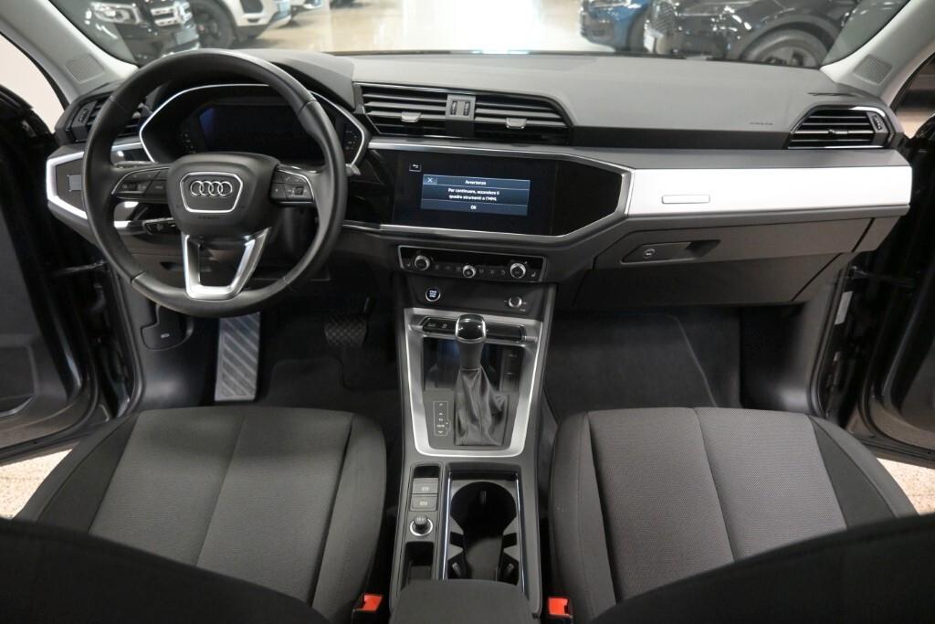 Audi Q3 35 TDI S tronic Business Advanced