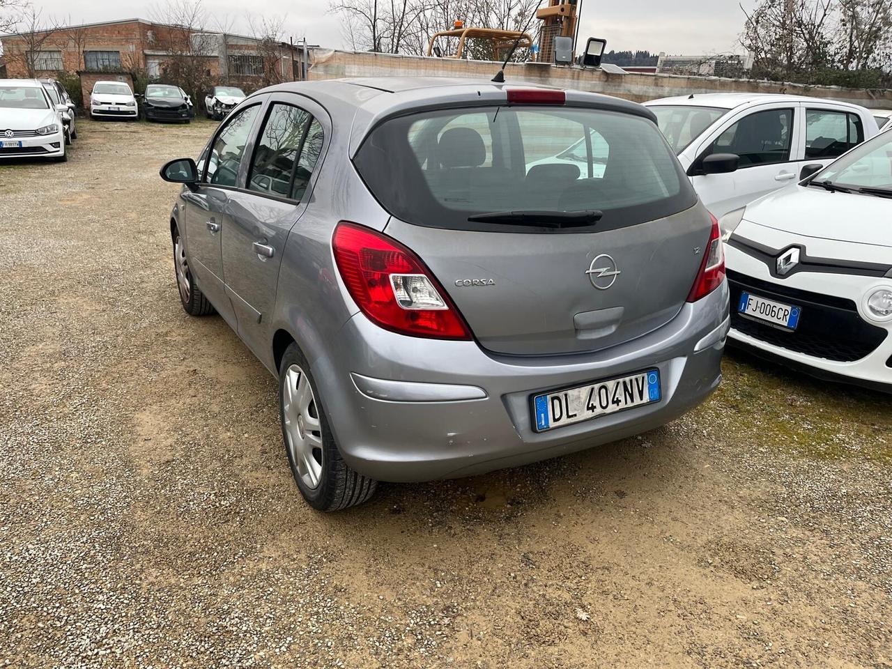 Opel Corsa 1.2 5 porte Easytronic Enjoy