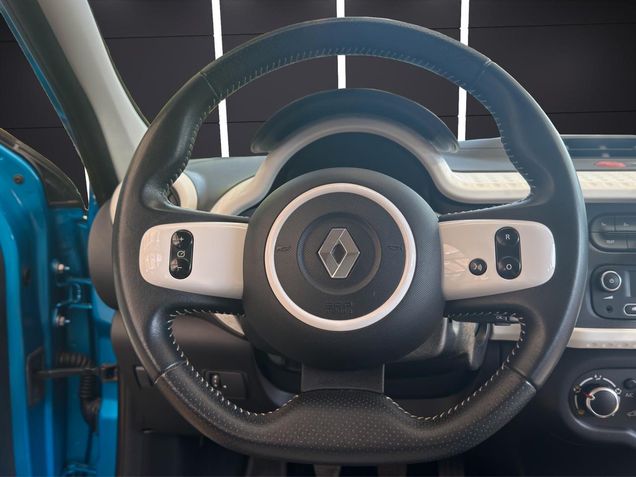 Renault Twingo 1.0 SCe Live