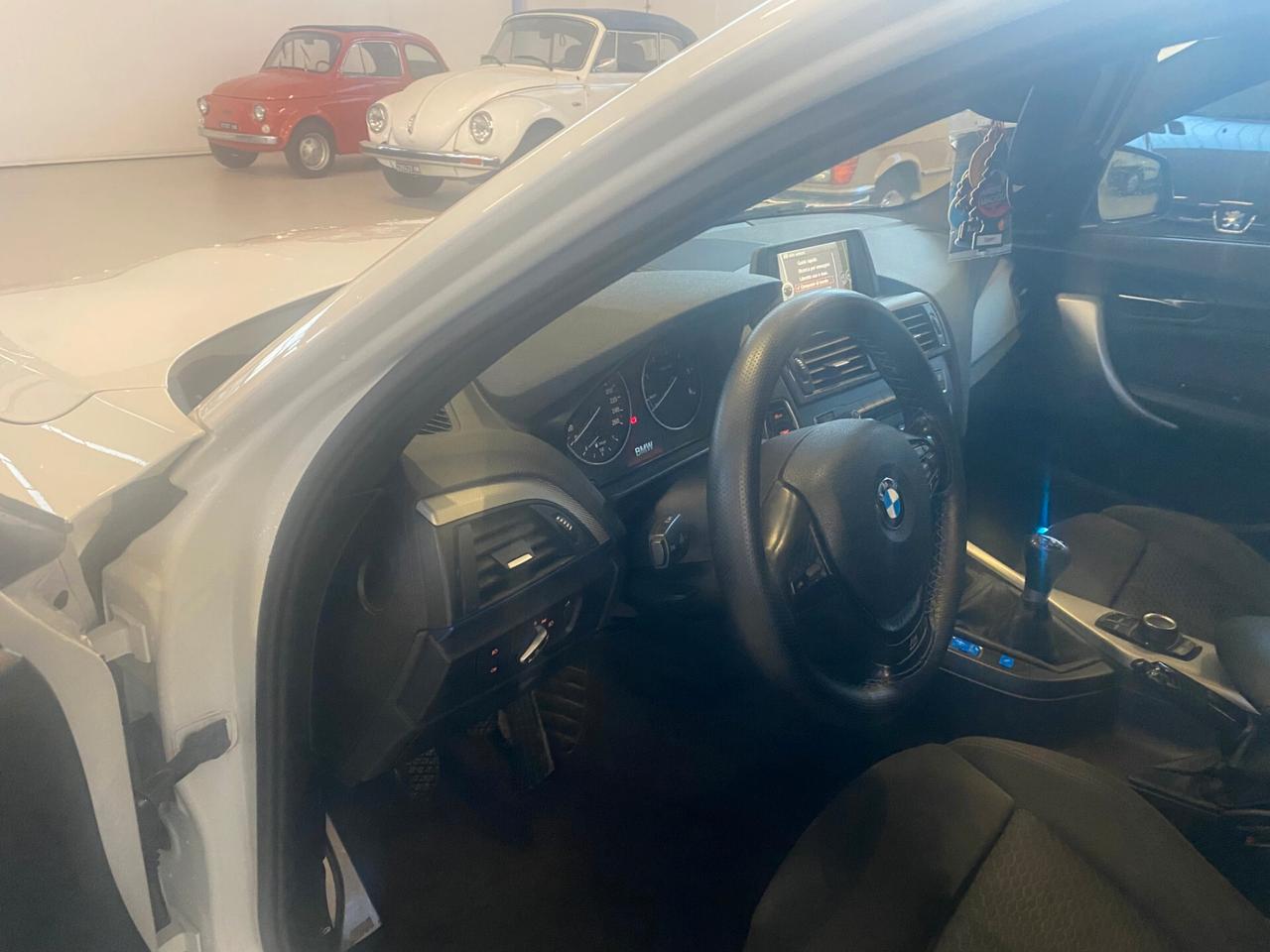 Bmw 118 118d 5p. Msport