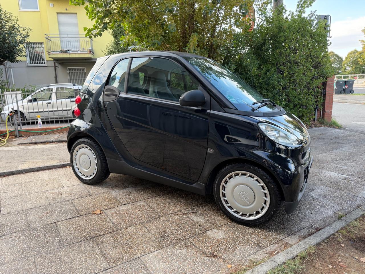 Smart ForTwo 1000 52 kW coupé pure