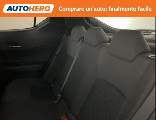 TOYOTA C-HR 2.0 Hybrid E-CVT Trend