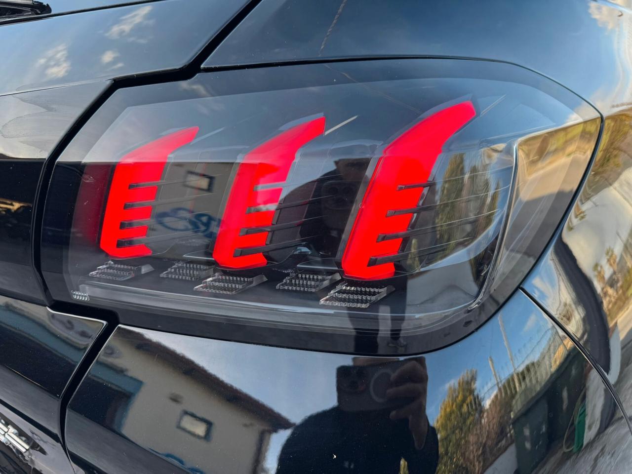 Peugeot 208 100cv Automatica GT