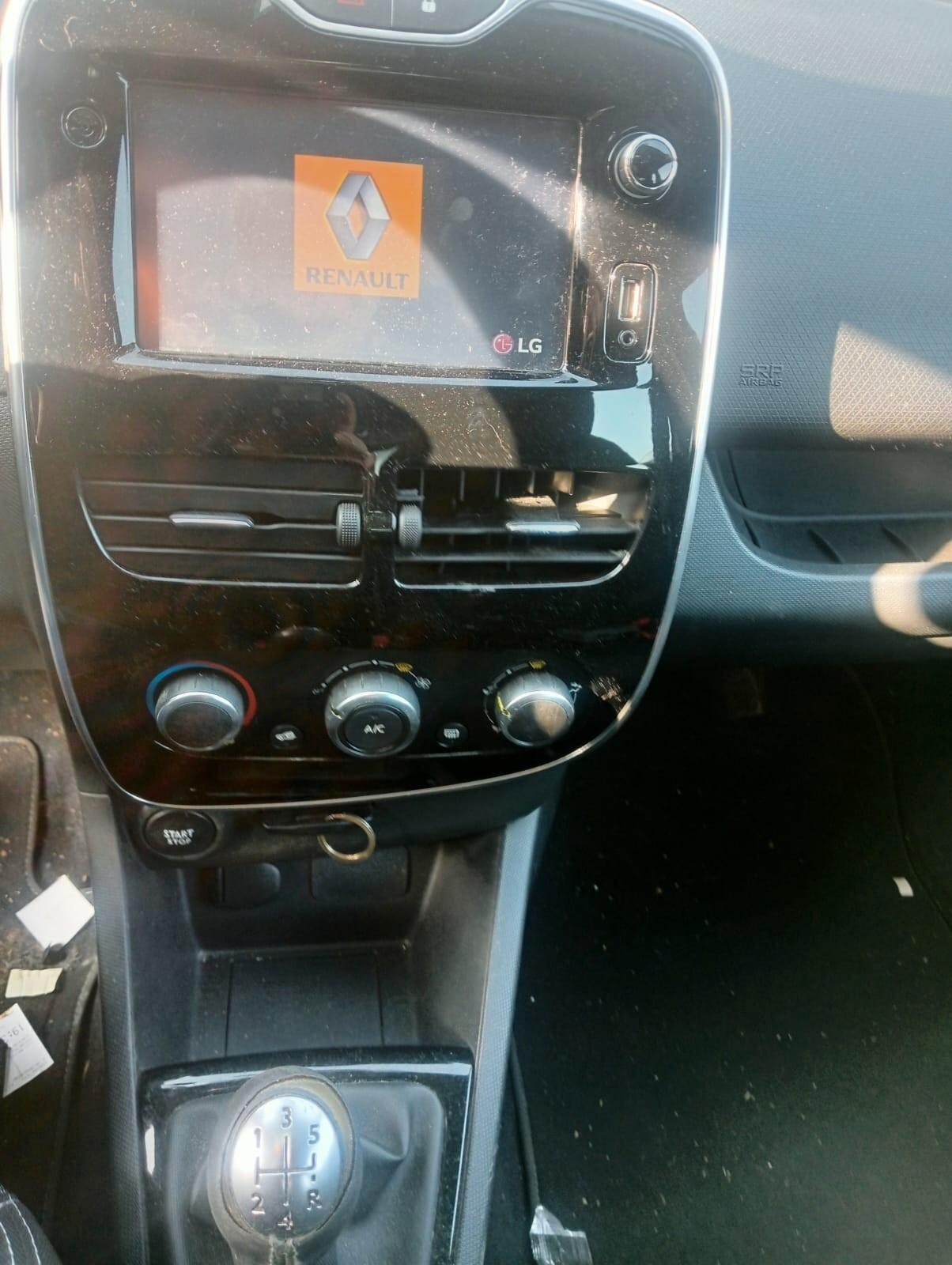 Renault Clio Sporter 1.5 dCi 8V 75CV Live