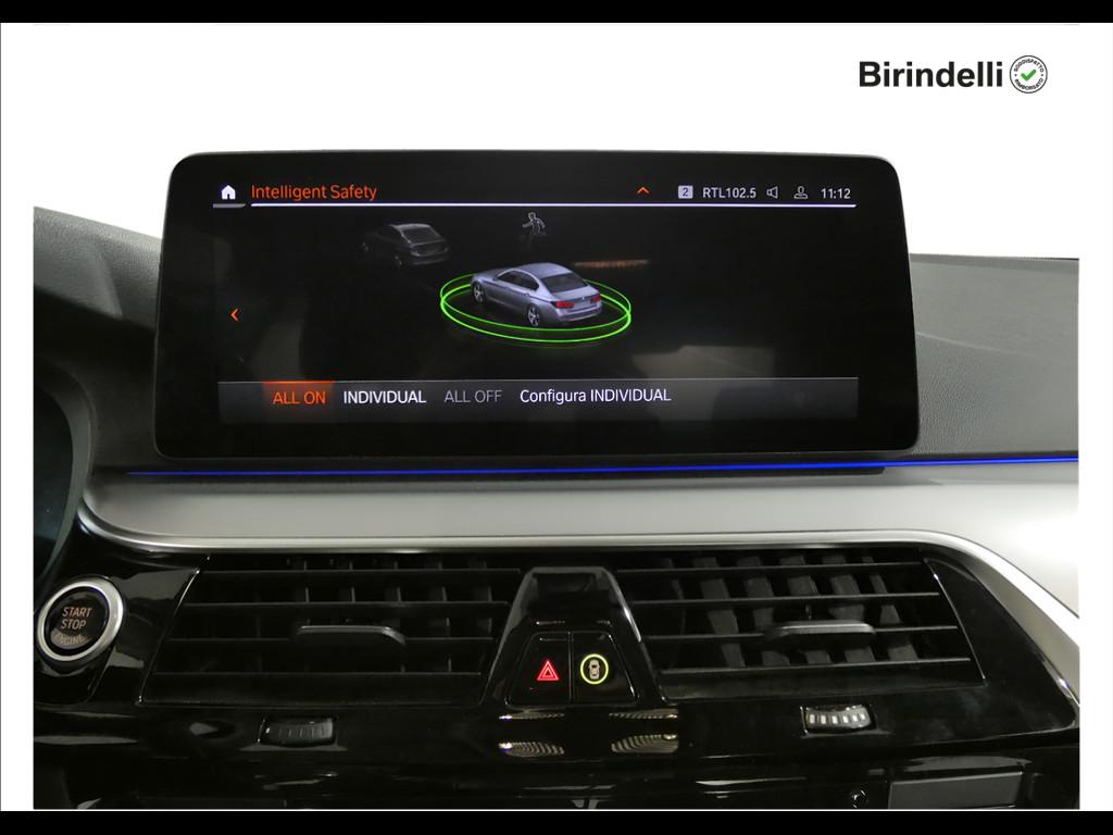 BMW Serie 5(G30/31/F90) - 520d 48V Business