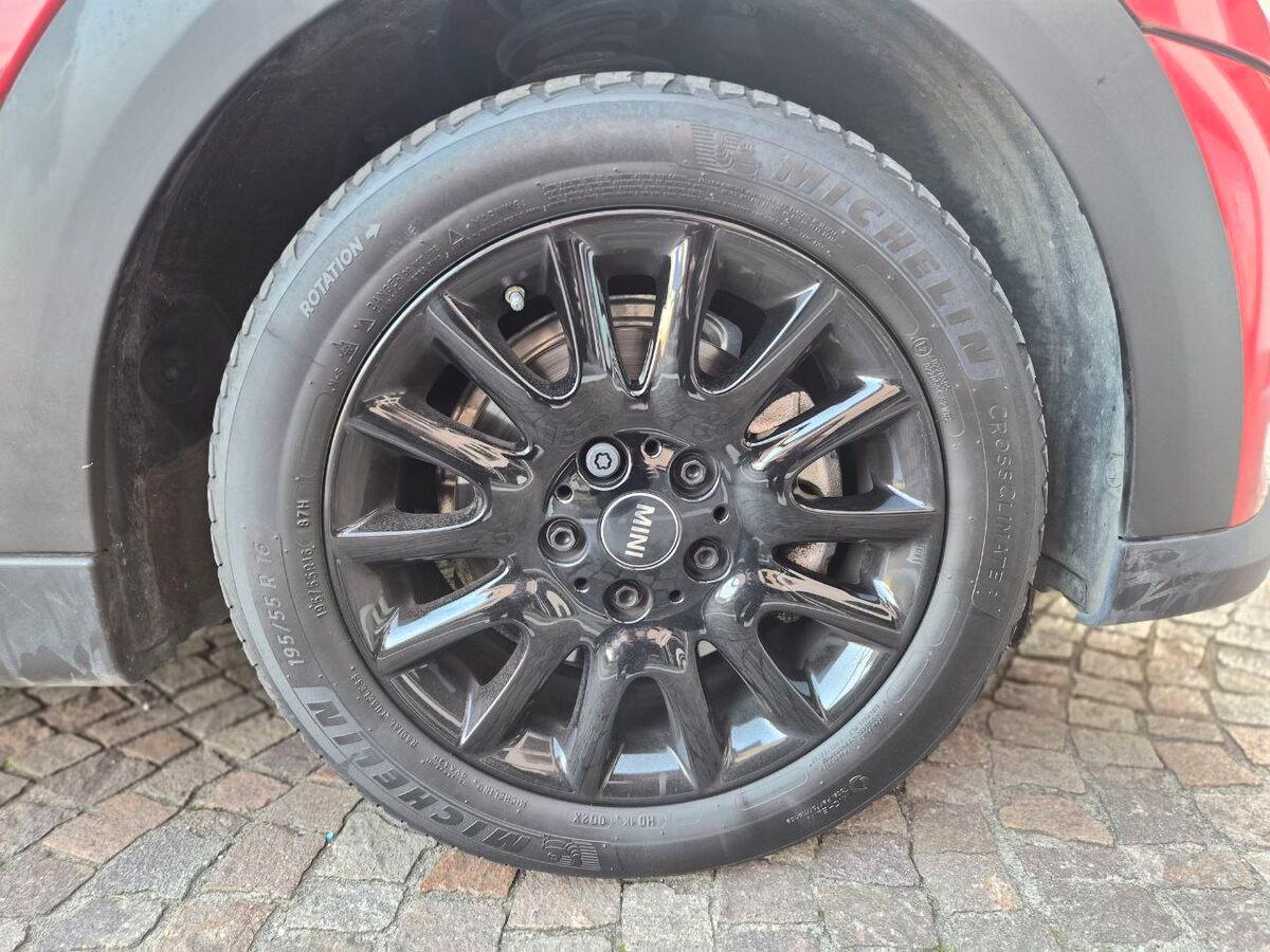 Mini Mini 5 Porte 1.5 Cooper Camden auto