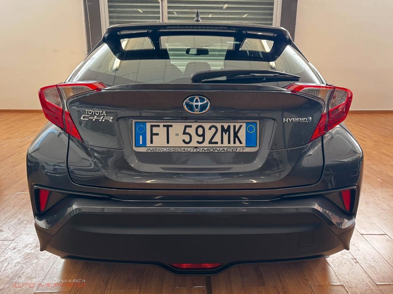 Toyota C-HR 1.8 Hybrid E-CVT