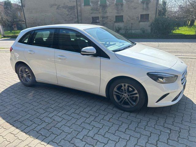 MERCEDES-BENZ B 180 d Automatic Premium OK NEOPATENTATO