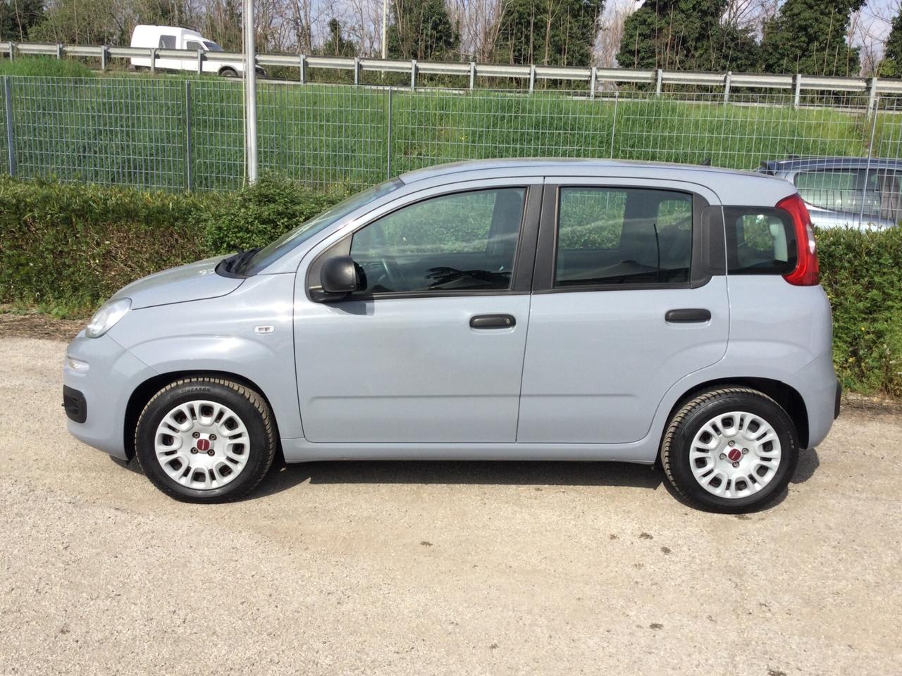 Fiat Panda 1.0 FireFly Hybrid 5 Posti