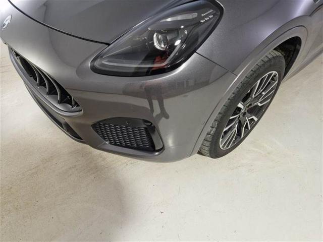 MASERATI Grecale MHEV 300 CV AWD GT