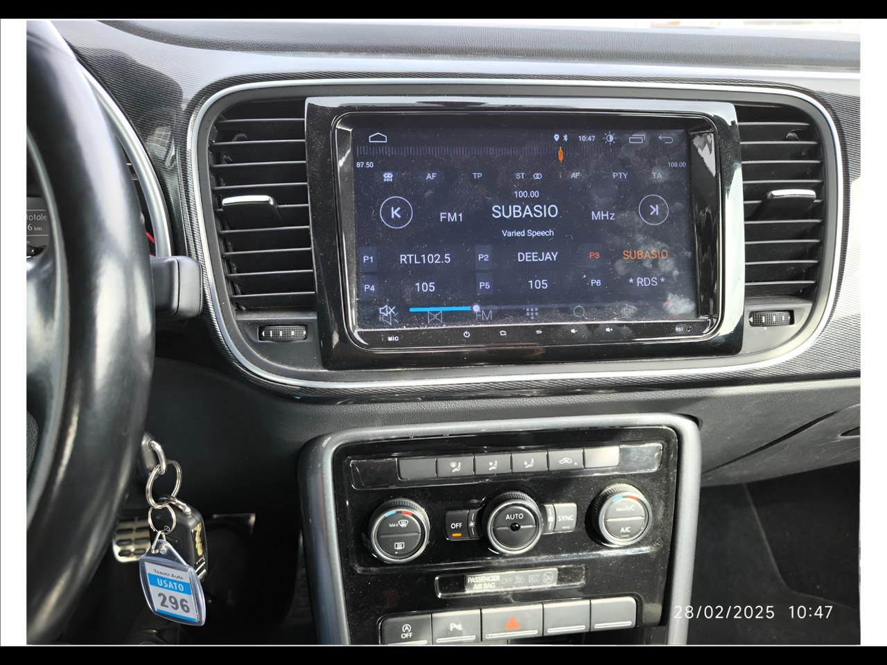 VOLKSWAGEN Maggiolino Cabrio 2.0 tdi Sport 150cv