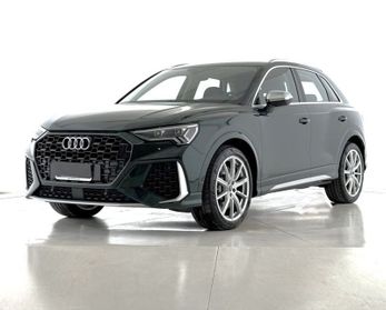 Audi Q3 RS Q3 quattro S tronic