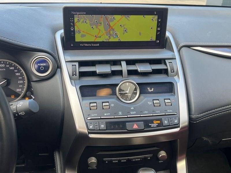 Lexus NX 300h 2.5 Luxury 4wd cvt IVA ESPOSTA