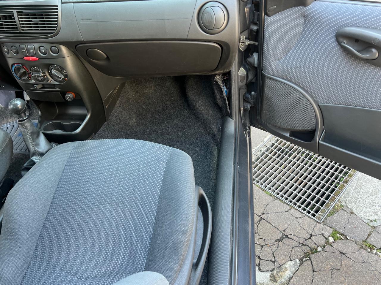 Fiat Punto 1.2i cat 5 porte ELX