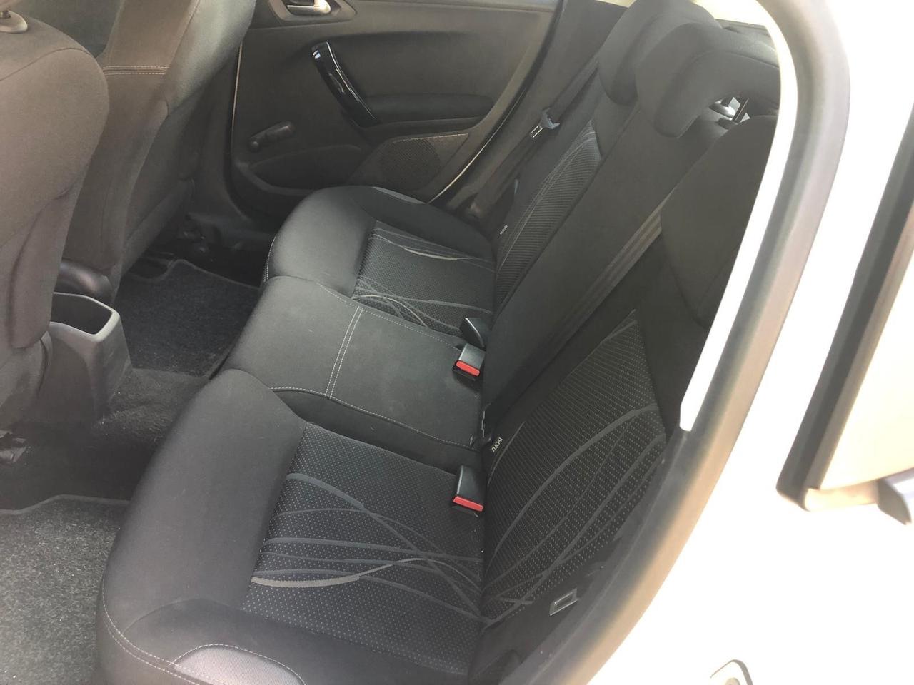 PEUGEOT 208 1.4 DIESEL-GARANZIA 12 MESI