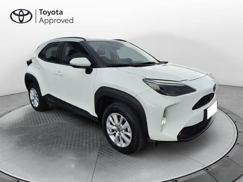 Toyota Yaris Cross 1.5h Active fwd 116cv e-cvt
