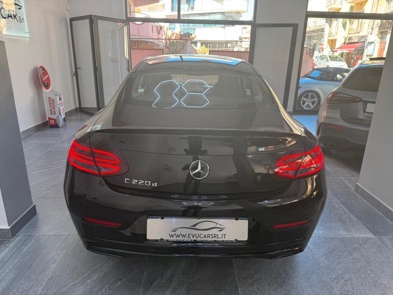 Mercedes-benz C 220 d Coupé Sport