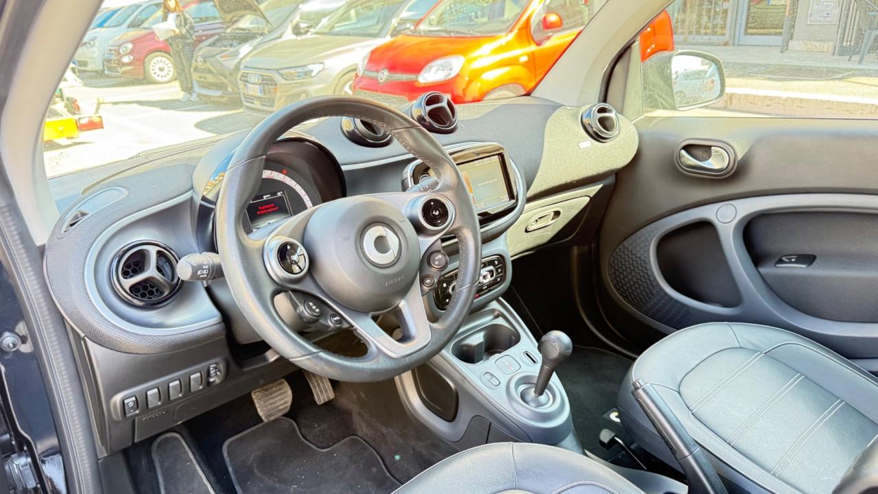 Smart ForTwo 90 0.9 Turbo twinamic Prime LED NAVI PELLE KAMERA PDC BLUETOOTH CERCHI 15 BRACCIOLO