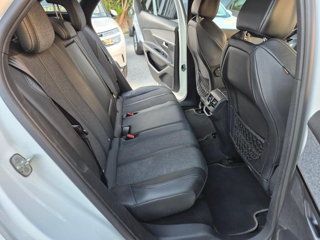 Peugeot 3008 GT-LINE EAT8 BlueHDi 130CV