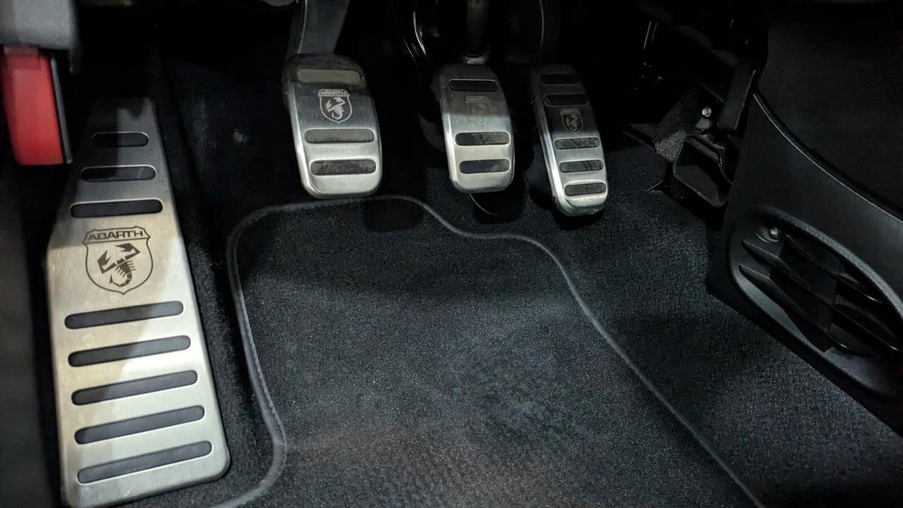 Abarth 595 1.4 Turbo T-Jet 165 CV Turismo