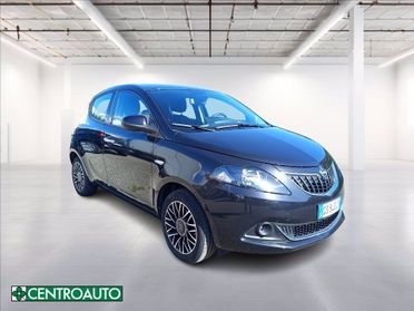 LANCIA Ypsilon 1.0 firefly hybrid Gold Plus s&s 70cv 5p.ti del 2024