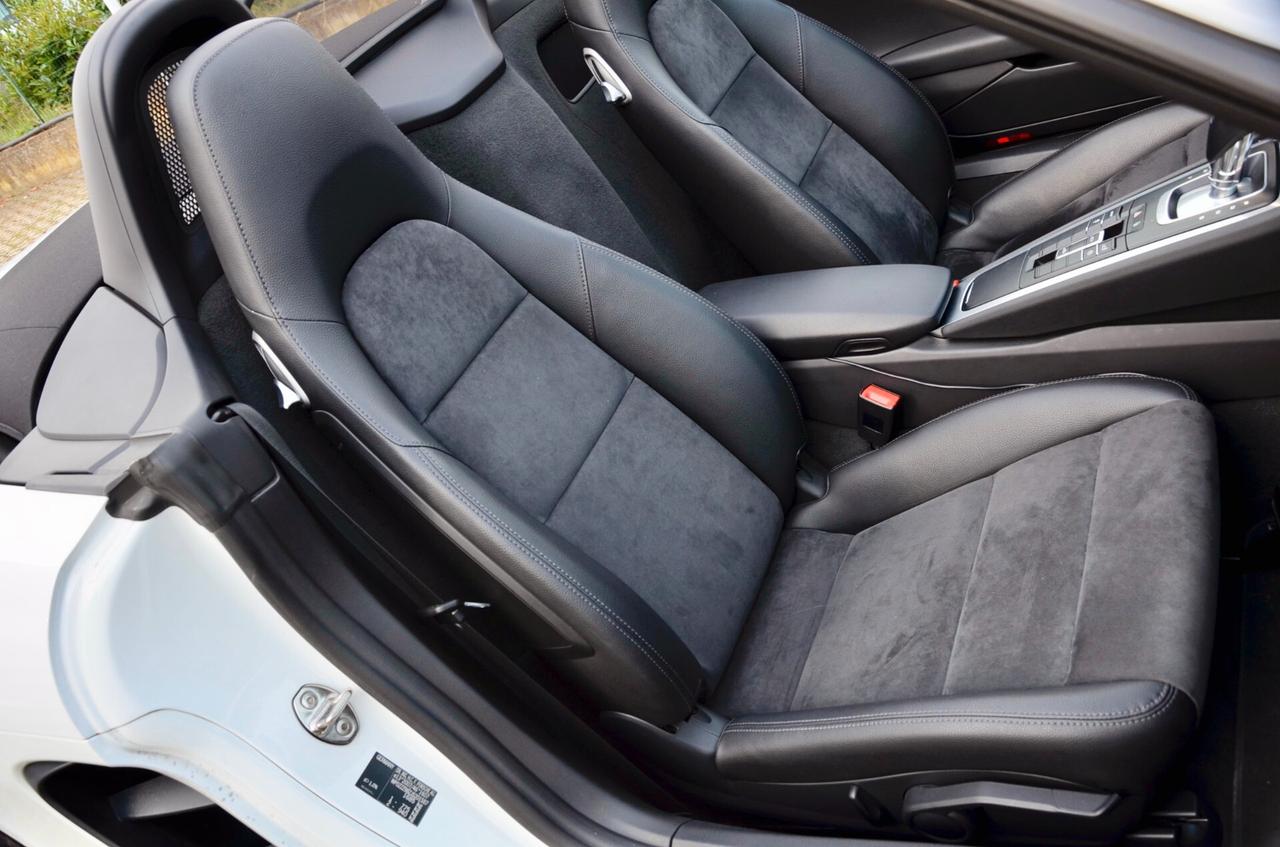PORSCHE BOXSTER 718 2.0 300cv PDK, ECCELLENTI CONDIZIONI, TUTTI SERVICE PORSCHE, EURO 6B, FARI LED, NAVI, PERMUTE