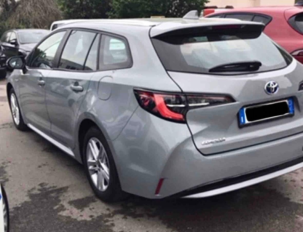 Toyota Corolla Touring Sports 1.8 Hybrid Business Tech