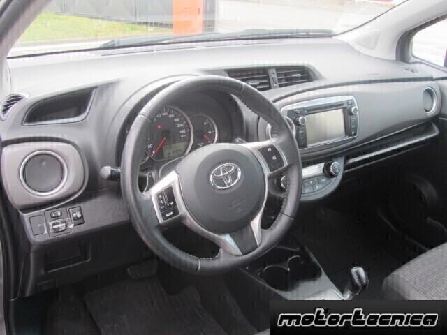 Toyota Yaris 1.4 D-4D 5 porte Lounge M-MT