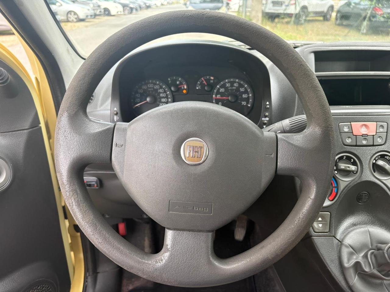 Fiat Panda 1.2 Dynamic natural power 2009 196.000 km