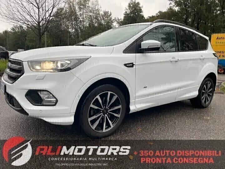 Ford Kuga 2.0 TDCI 150 CV 4WD ST-Line*Automatik*Navi*Pelle