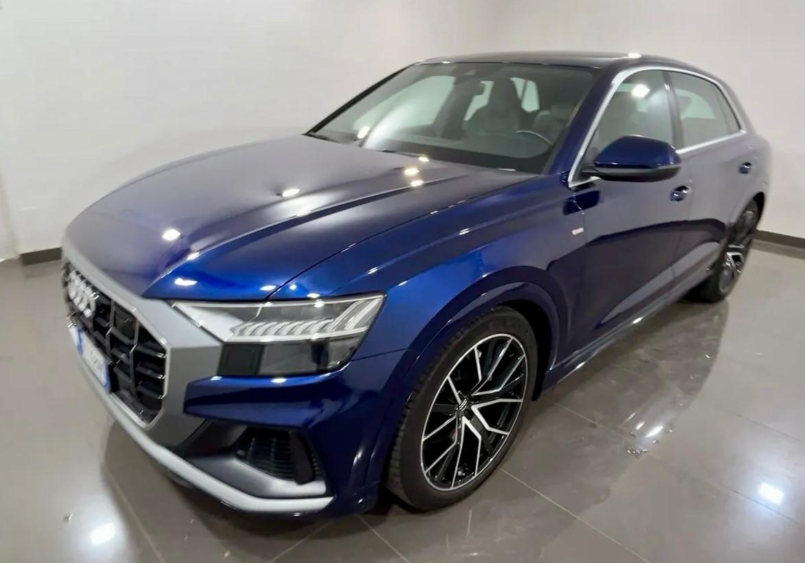 Audi Q8 50 TDI 286 CV quattro tiptronic Sport