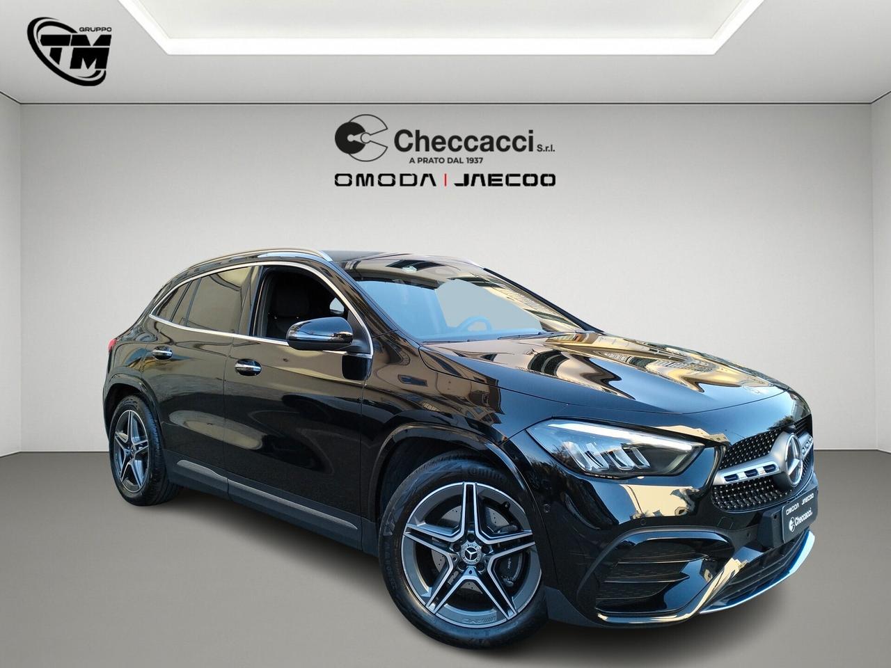 Mercedes-Benz GLA 200 d AMG Line Premium auto * SOLI 22.000 KM *