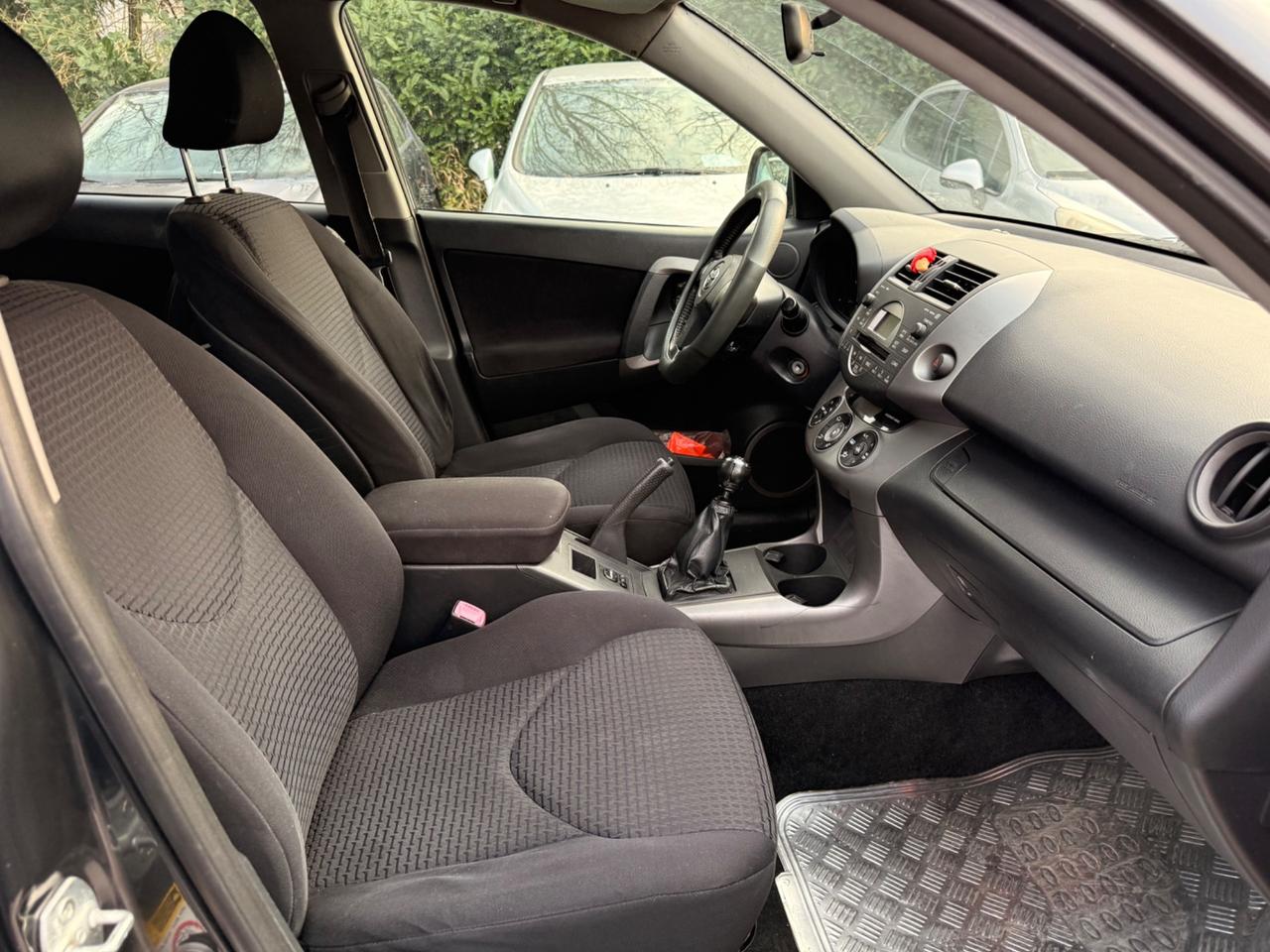 Toyota RAV 4 RAV4 2.2 D-4D 177 CV Luxury