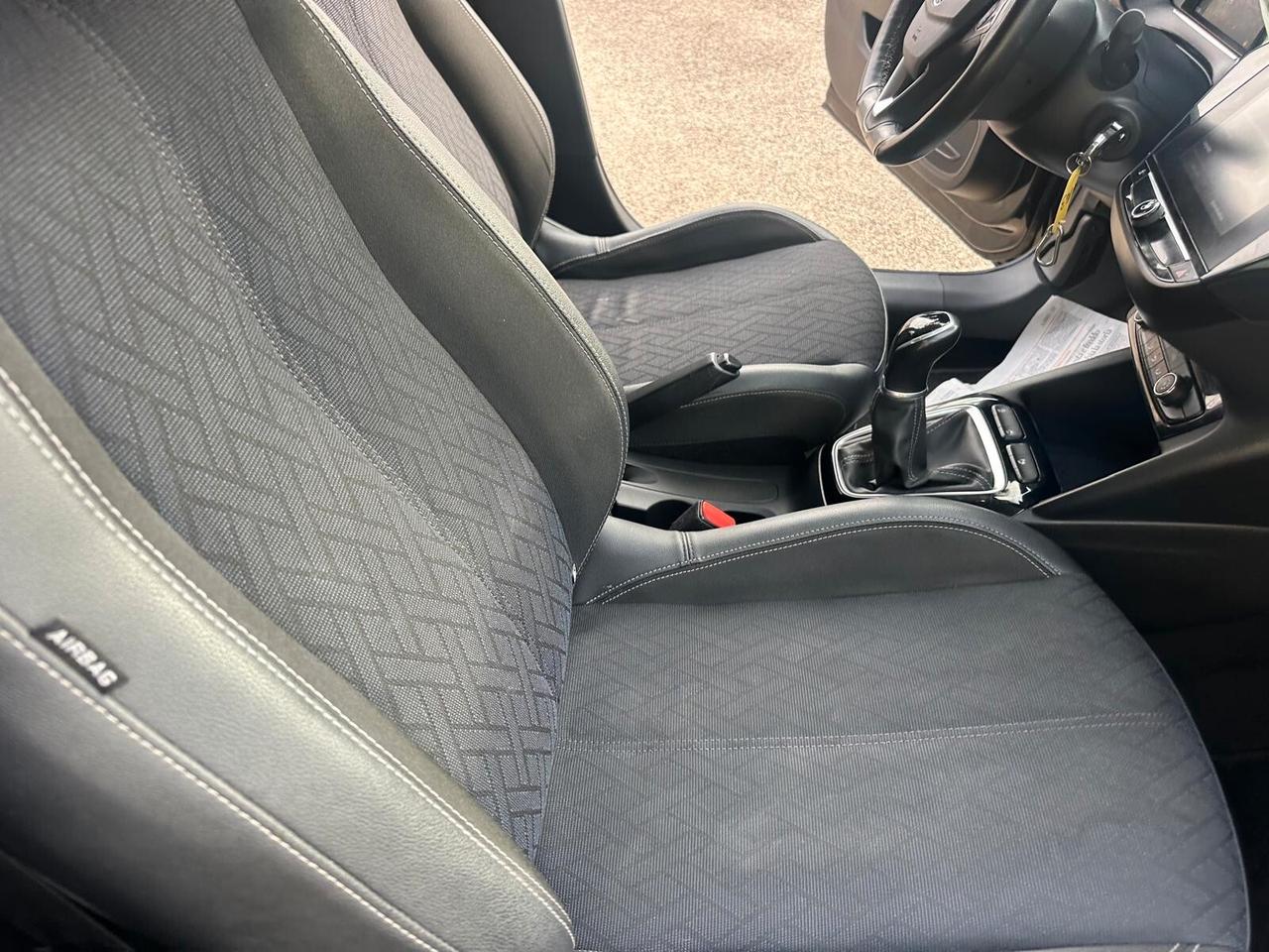 Opel Corsa 1.2 Elegance NEOPATENTATI