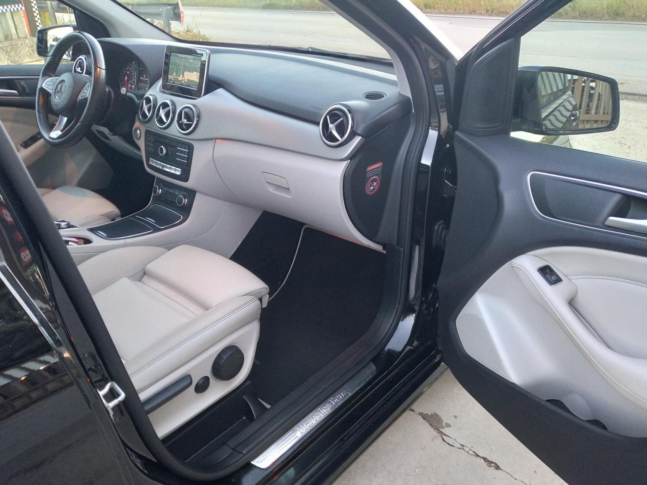Mercedes-benz B 180 d Automatic Sport