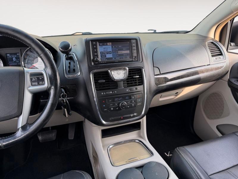 Lancia Voyager 2.8L Platinum 163cv auto 7 POSTI!