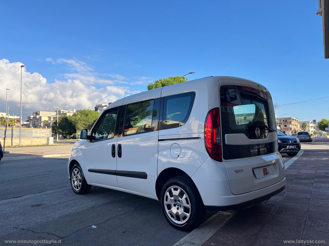 FIAT Doblò 1.4 T-Jet Natural Power Lounge