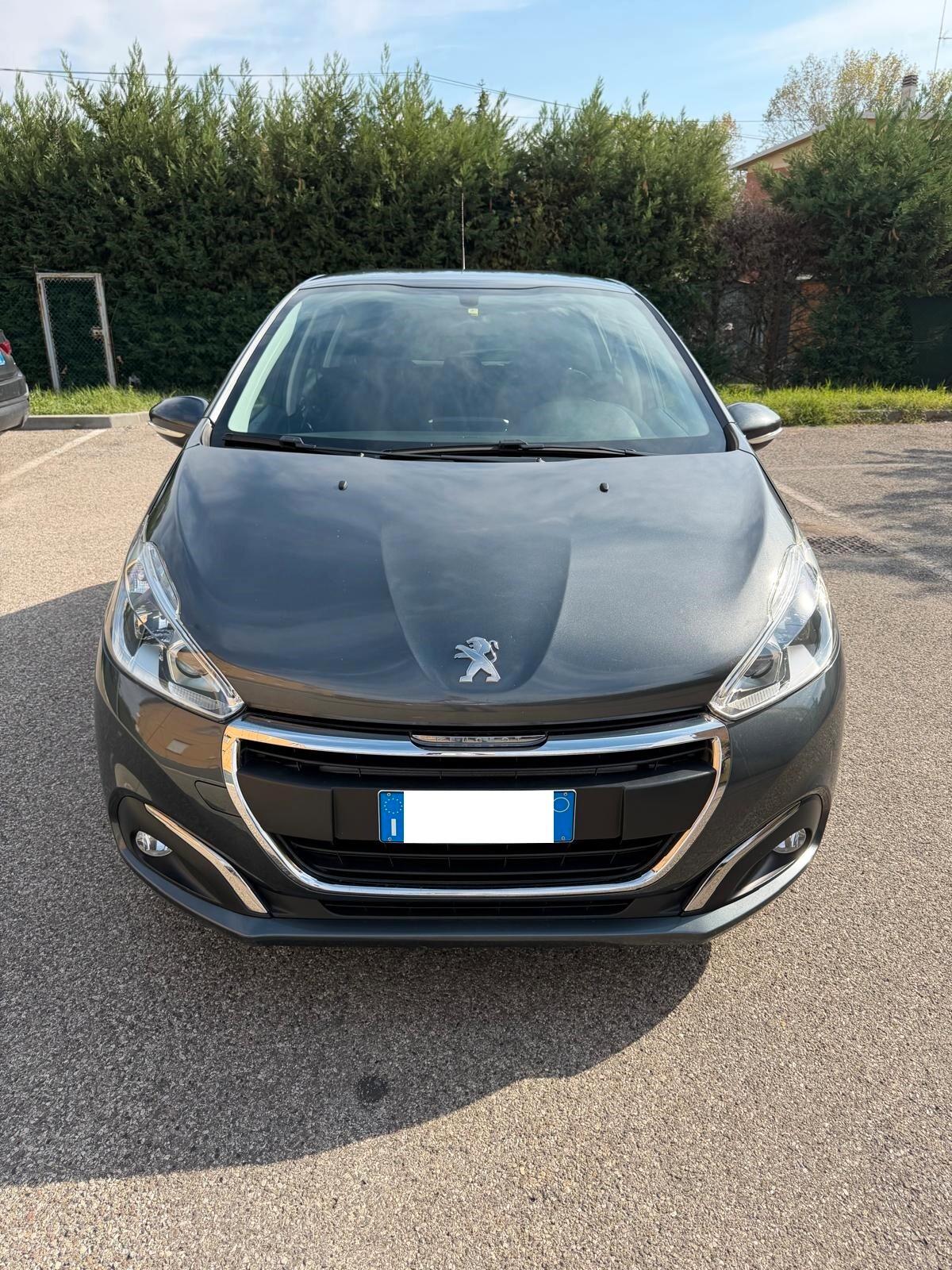 Peugeot 208 1.2 GPL - NEOPATENTATI - 12 MESI DI GARANZIA -