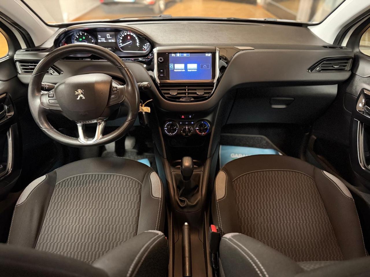 Peugeot 208 PureTech 82 5 porte Allure con soli 60000 km!!!