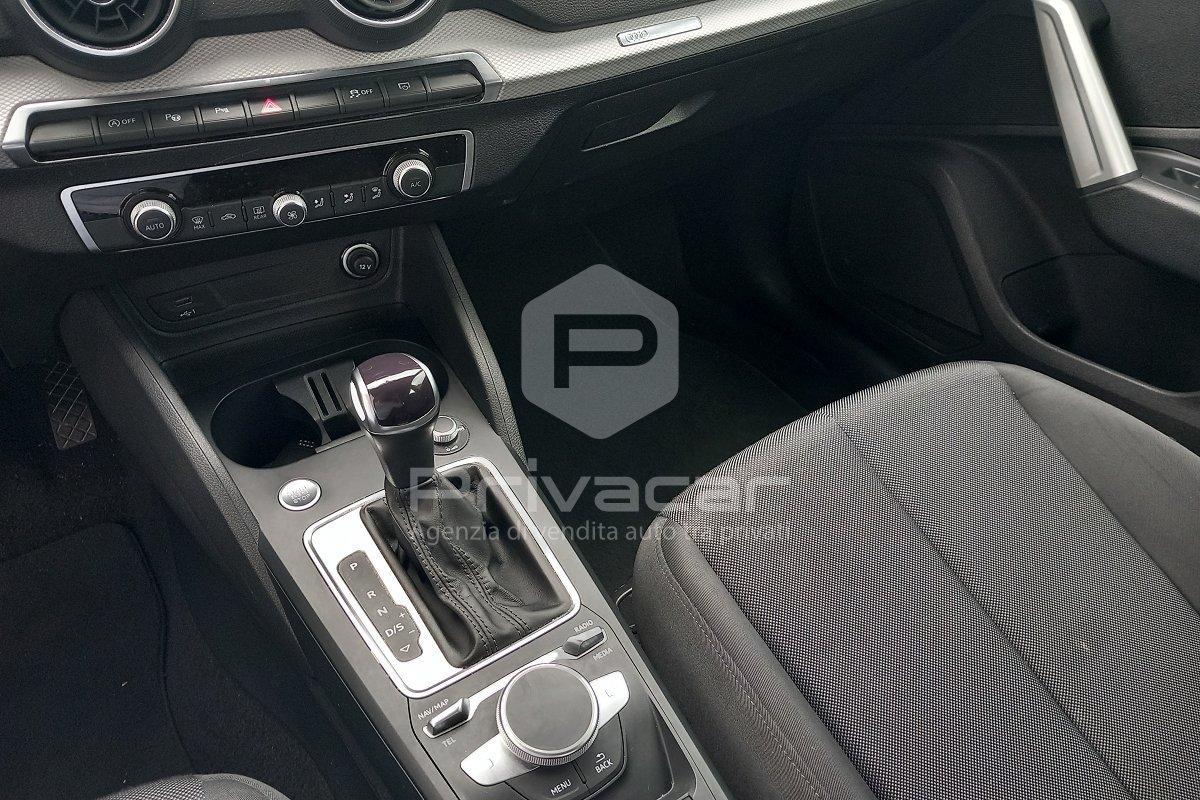AUDI Q2 30 TDI S tronic Admired