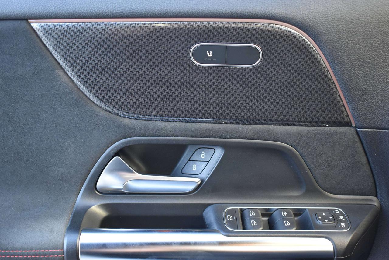 Mercedes-Benz GLA 200 D AMG Premium Plus 2.0 150CV ITALIANA - IVA ESPOSTA